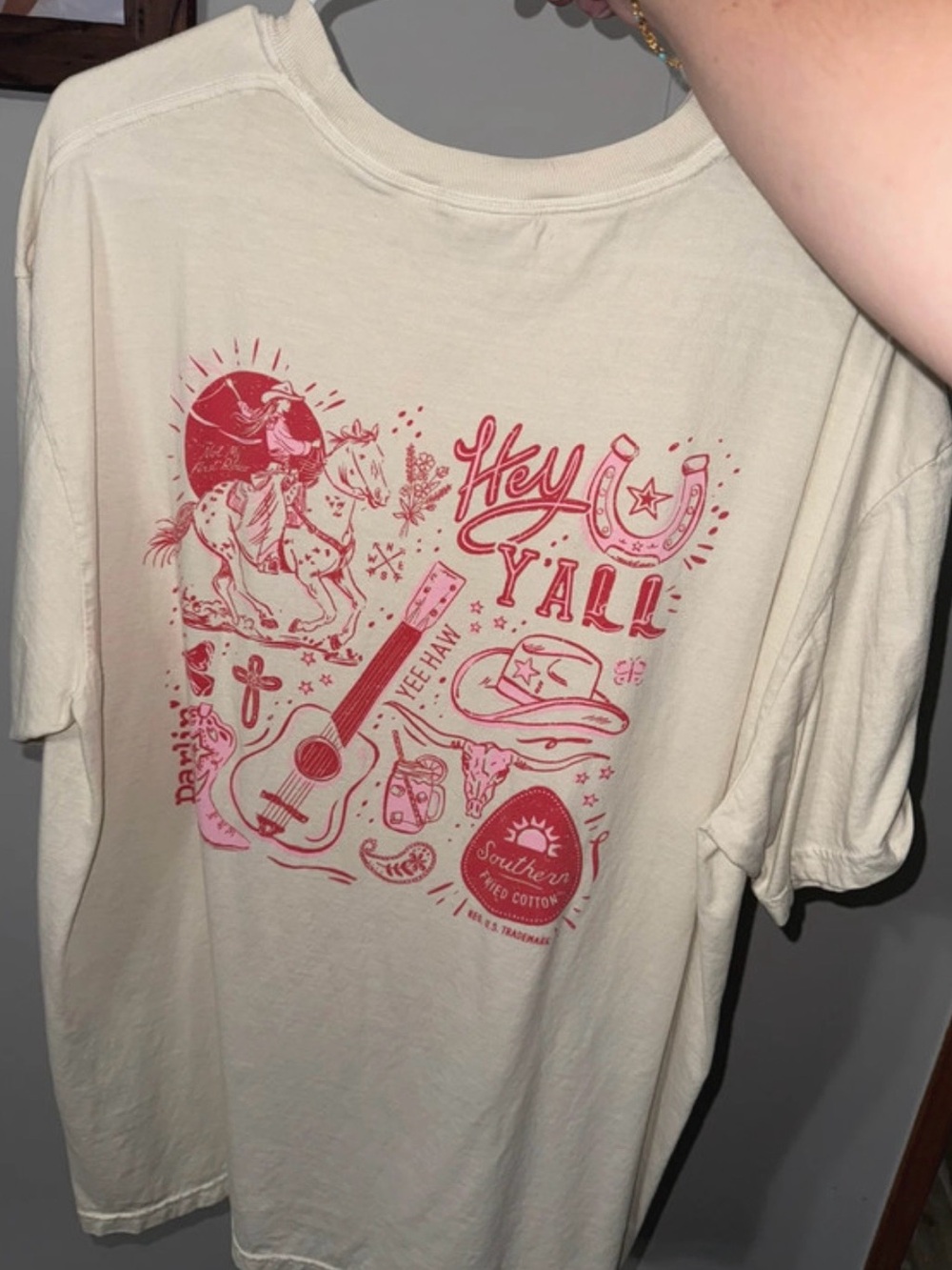 Southern Fried Cotton Cream Tee with Pink 'Hey Y'all' Graphic